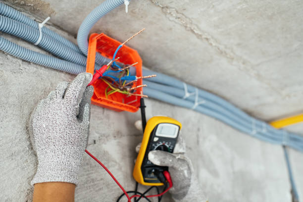 Best Affordable Emergency Electrician  in Spring Hill, KS